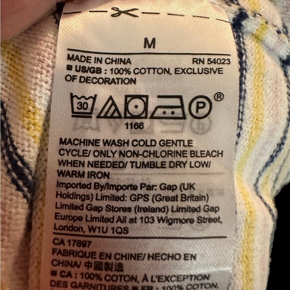 GAP Sweater in White with Yellow, Pink & Blue Stripes Size M - Picture 8 of 8